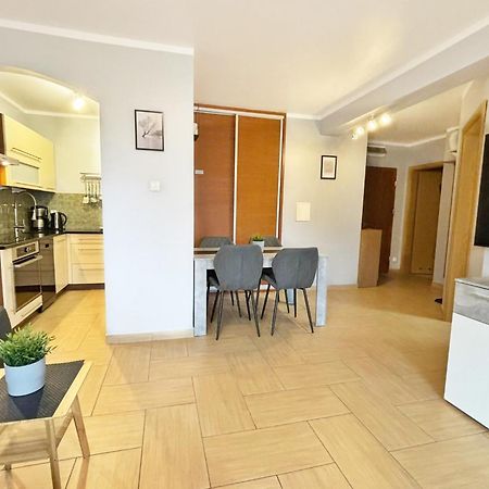 Apartamenty Bryza - Chelmonskiego - Parking - Centrum Svinoústí Exteriér fotografie